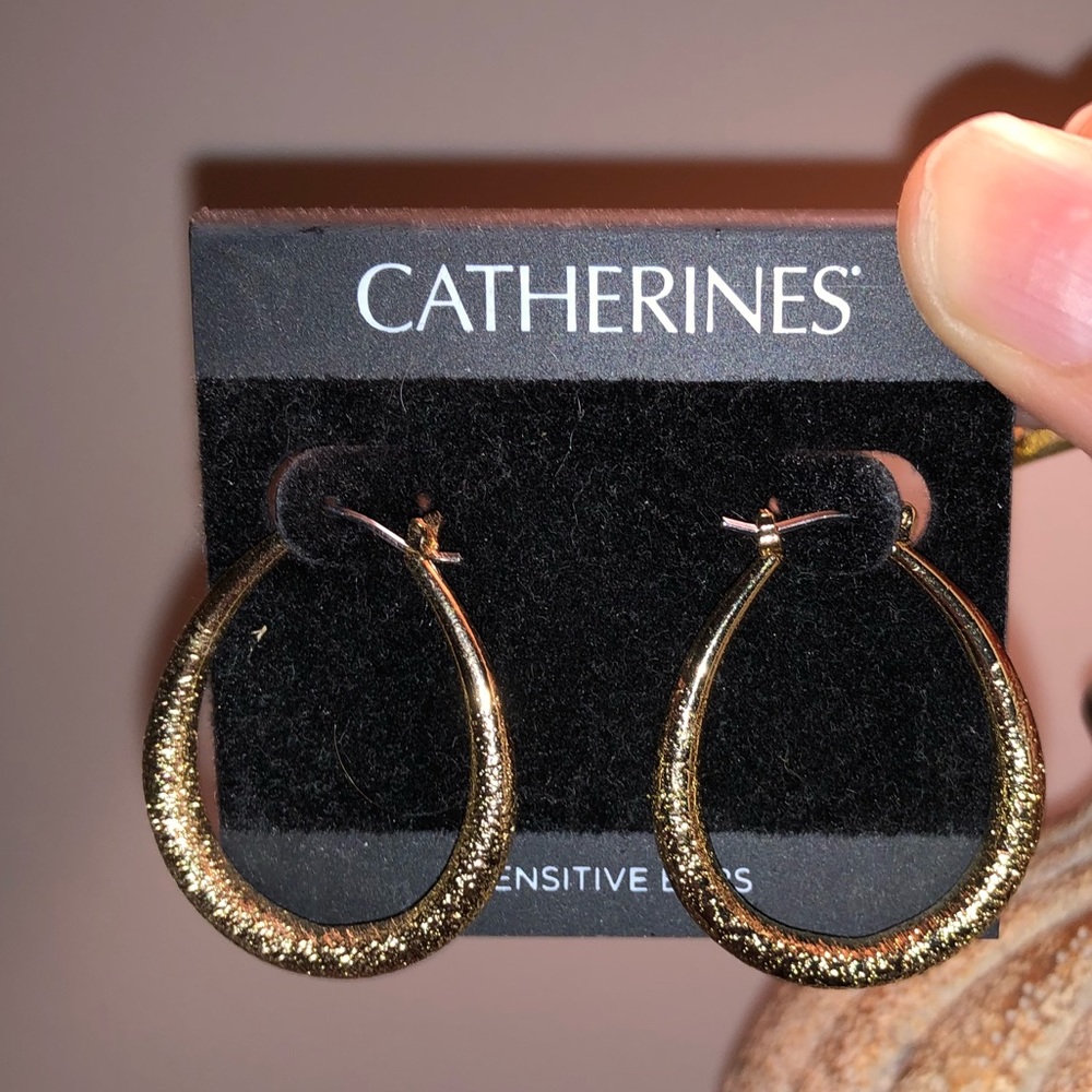 Catherine’s Earrings
